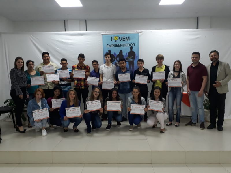 ENTREGA DE CERTIFICADOS ACESSUAS TRABALHO